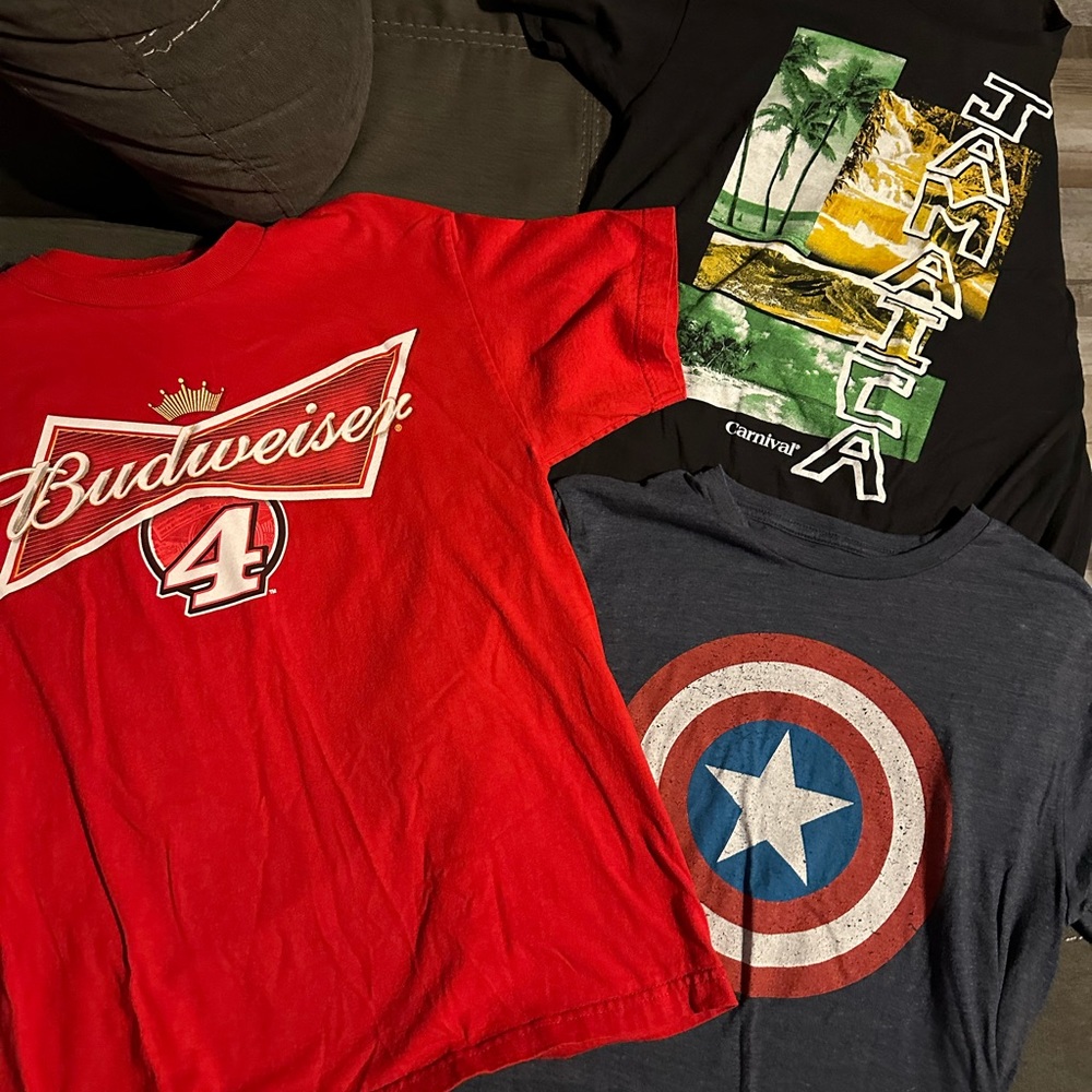 Lot of three short sleeve tees